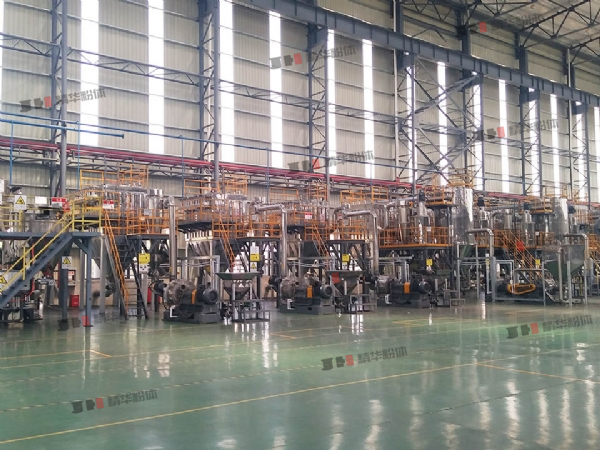 石油焦超微粉碎机--安徽某生产现场